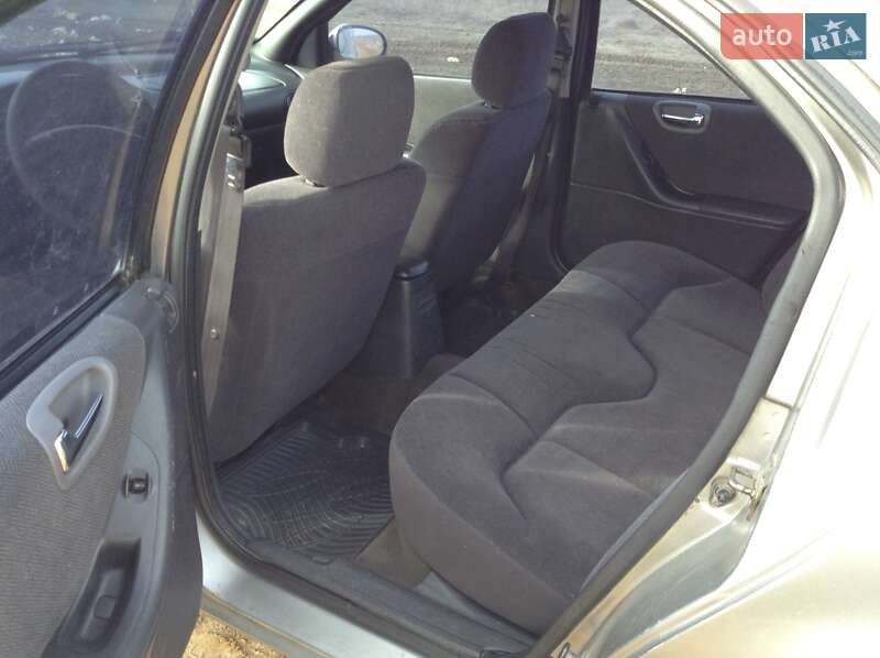 Седан Chrysler Stratus 1999 в Миколаєві