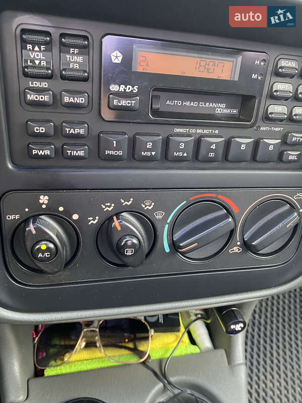 Седан Chrysler Stratus 1997 в Киеве фото 16 Седан Chrysler Stratus 1997 в Киеве