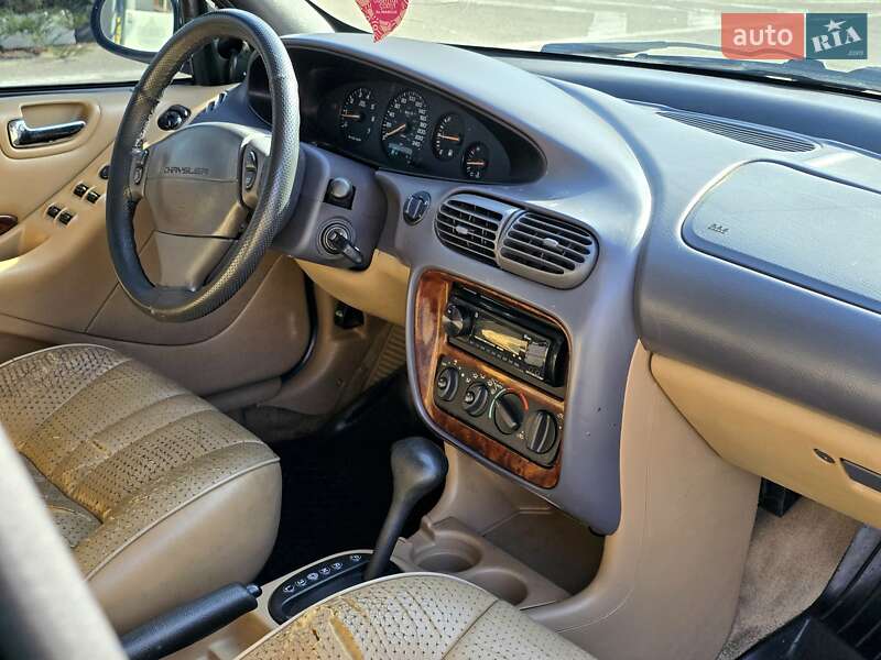 Седан Chrysler Stratus 1996 в Харкові фото 15 Седан Chrysler Stratus 1996 в Харкові