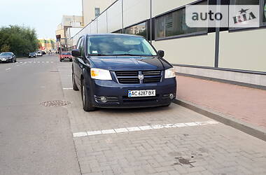 Минивэн Chrysler Town & Country 2007 в Луцке