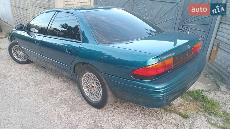 Седан Chrysler Vision 1994 в Днепре