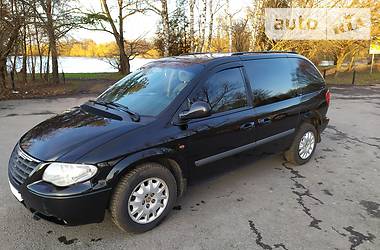 Минивэн Chrysler Voyager 2007 в Ровно