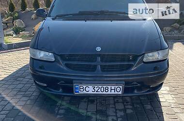 Мінівен Chrysler Voyager 2000 в 