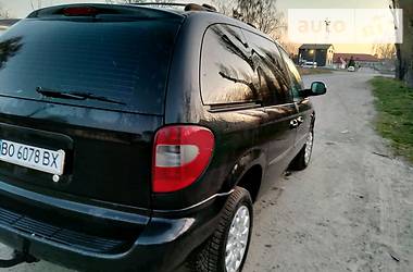 Мінівен Chrysler Voyager 2003 в 