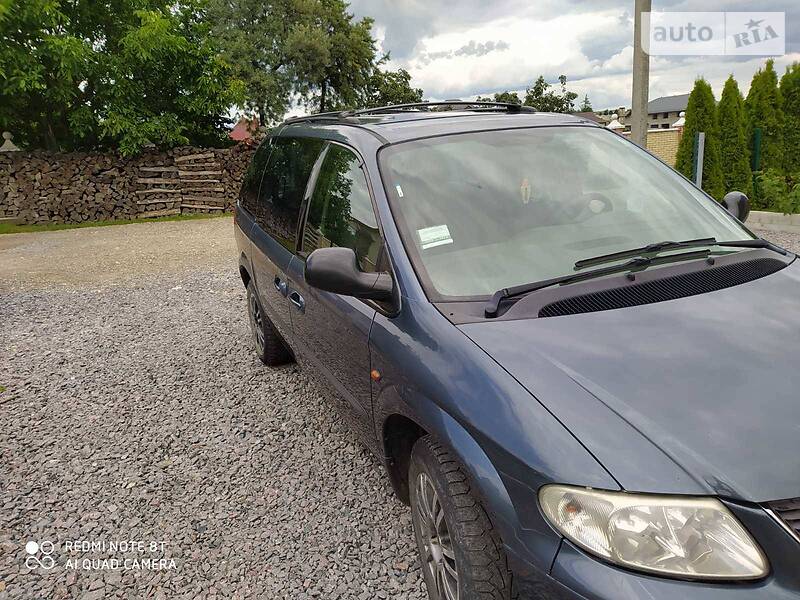 Хетчбек Chrysler Voyager 2002 в Глибокій