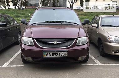 Минивэн Chrysler Voyager 2003 в Киеве