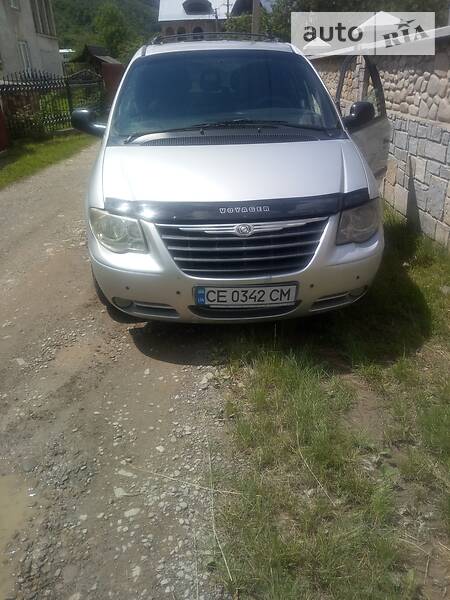 Универсал Chrysler Voyager 2004 в Черновцах