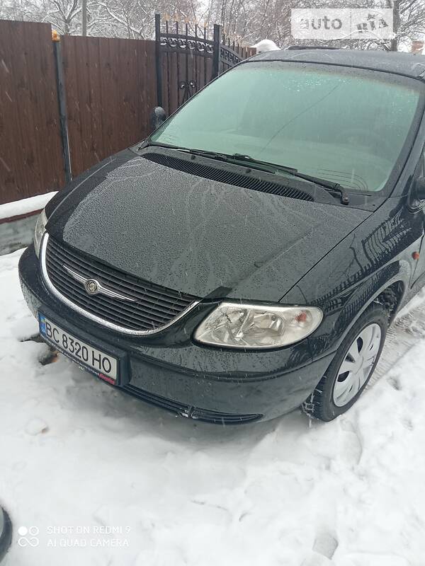 Минивэн Chrysler Voyager 2001 в Самборе