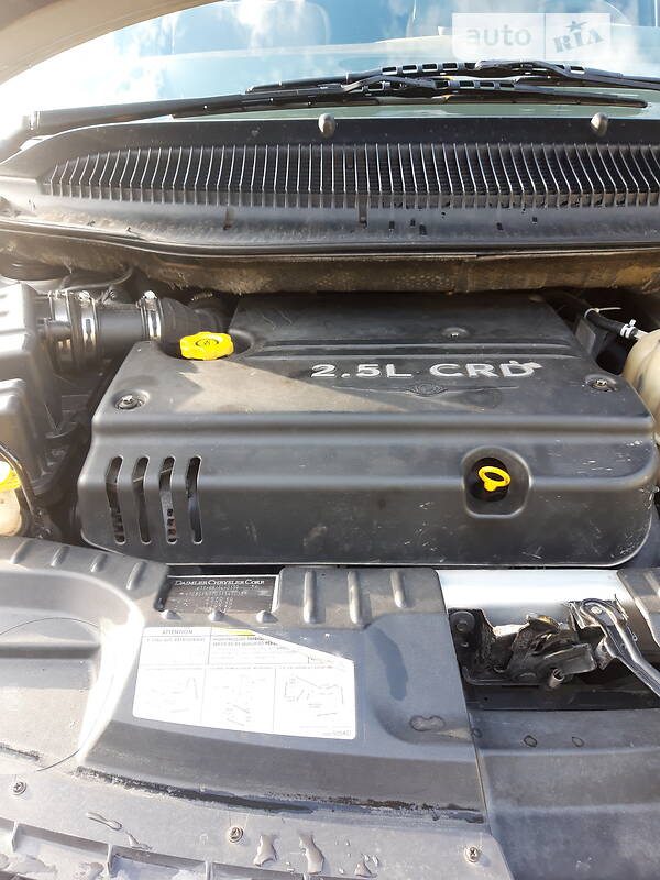 Минивэн Chrysler Voyager 2003 в Сарнах фото 5 Минивэн Chrysler Voyager 2003 в Сарнах