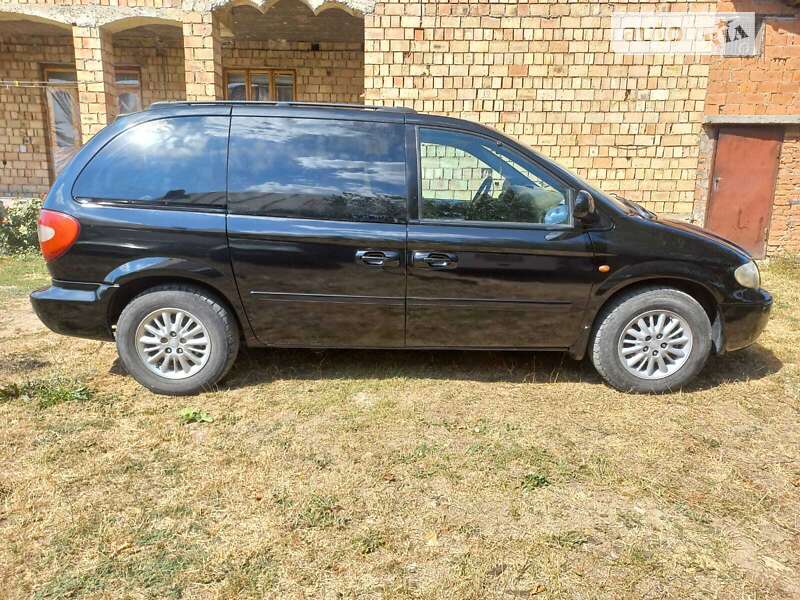 Минивэн Chrysler Voyager 2004 в Глыбокой фото 2 Минивэн Chrysler Voyager 2004 в Глыбокой