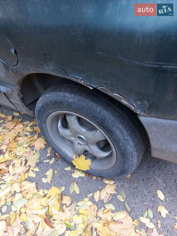 Минивэн Chrysler Voyager 1999 в Черновцах