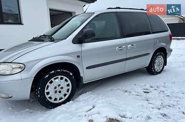 Мінівен Chrysler Voyager 2003 в Старому Самборі