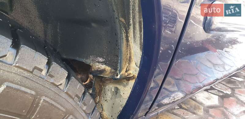 Минивэн Chrysler Voyager 2006 в Жовкве