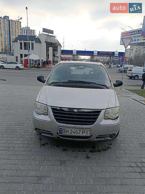 Универсал Chrysler Voyager 2004 в 