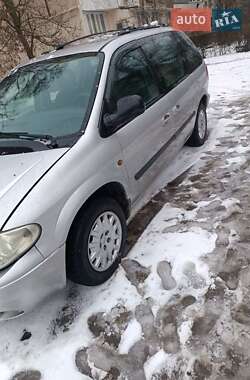 Минивэн Chrysler Voyager 2004 в Одессе