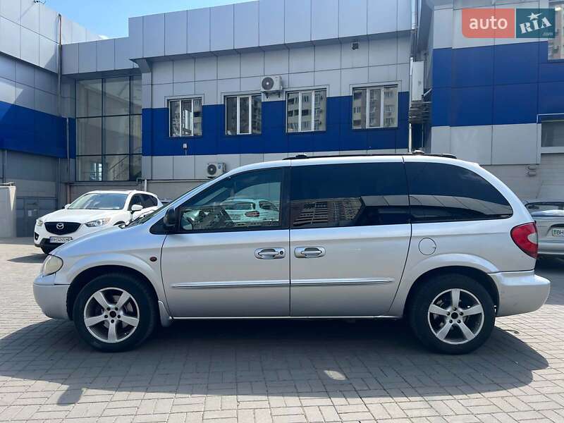 Минивэн Chrysler Voyager 2001 в Одессе