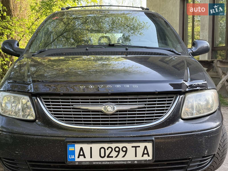 Мінівен Chrysler Voyager 2002 в Києві