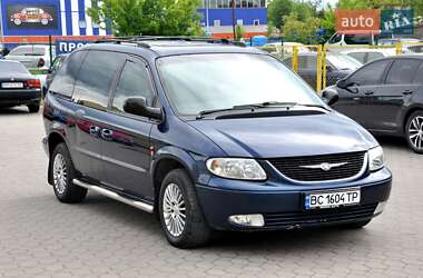 Минивэн Chrysler Voyager 2003 в 