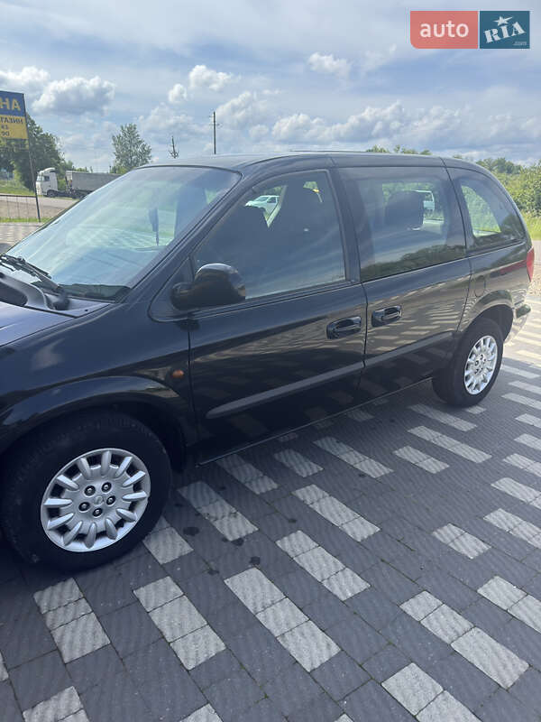 Минивэн Chrysler Voyager 2003 в Бедевле фото 4 Минивэн Chrysler Voyager 2003 в Бедевле