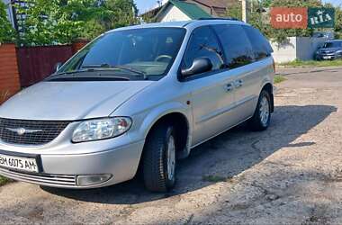 Минивэн Chrysler Voyager 2003 в Буче