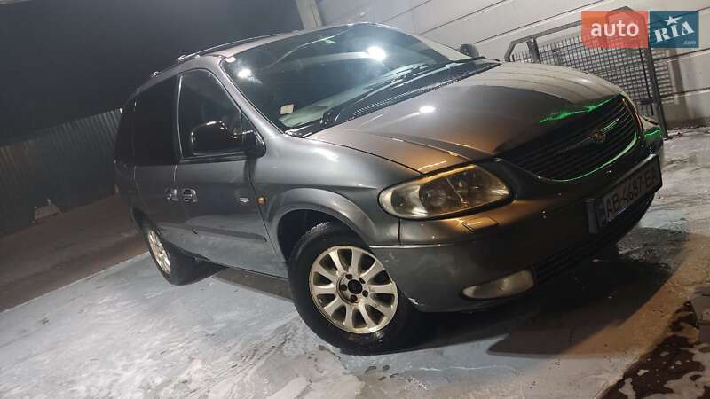 Chrysler Voyager 2004
