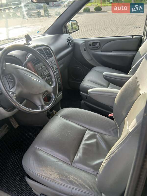Минивэн Chrysler Voyager 2005 в Мукачево фото 5 Минивэн Chrysler Voyager 2005 в Мукачево