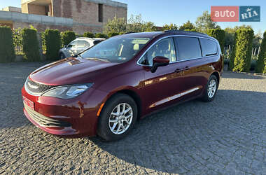 Минивэн Chrysler Voyager 2020 в 