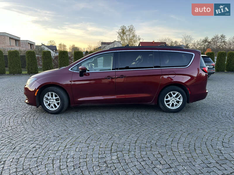 Мінівен Chrysler Voyager 2020 в Жовкві фото 5 Мінівен Chrysler Voyager 2020 в Жовкві