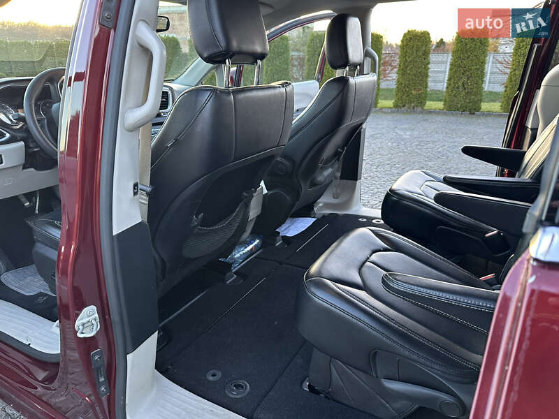 Мінівен Chrysler Voyager 2020 в Жовкві фото 25 Мінівен Chrysler Voyager 2020 в Жовкві