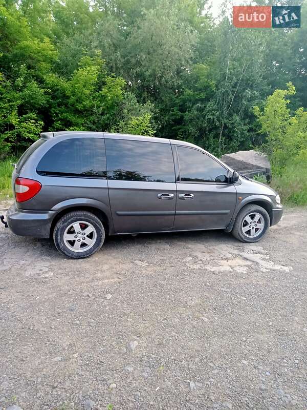 Універсал Chrysler Voyager 2004 в Вінниці
