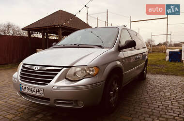 Мінівен Chrysler Voyager 2006 в Житомирі
