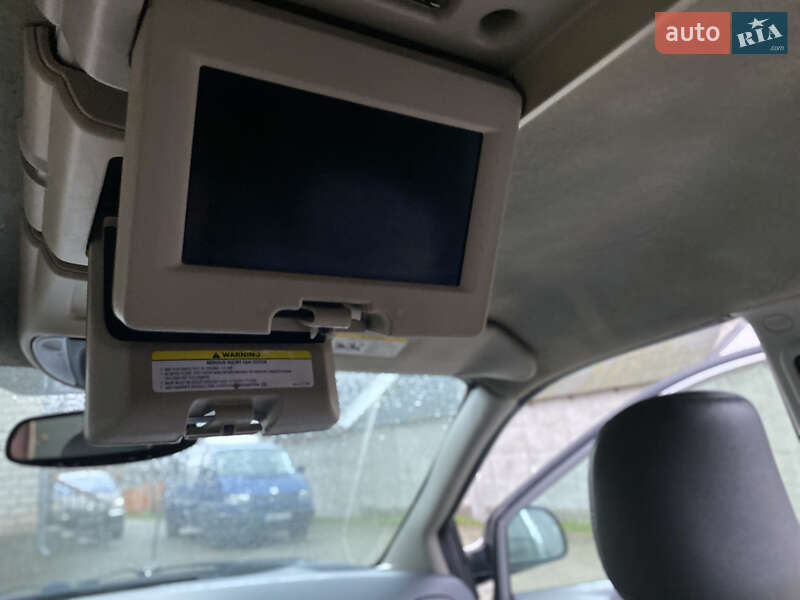 Мінівен Chrysler Voyager 2006 в Житомирі