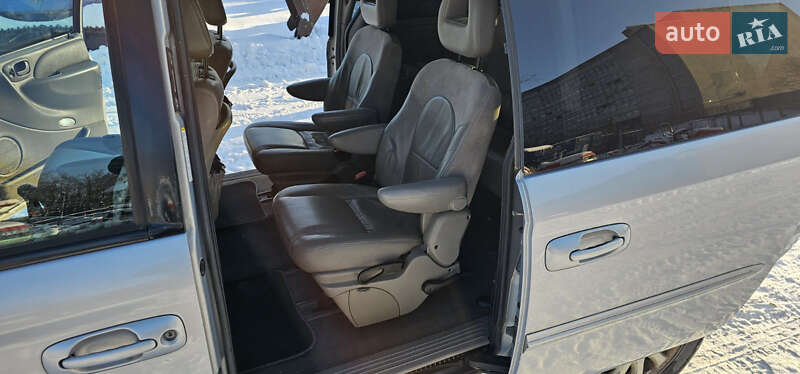 Универсал Chrysler Voyager 2001 в Каменец-Подольском