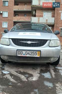 Минивэн Chrysler Voyager 2004 в Славянске