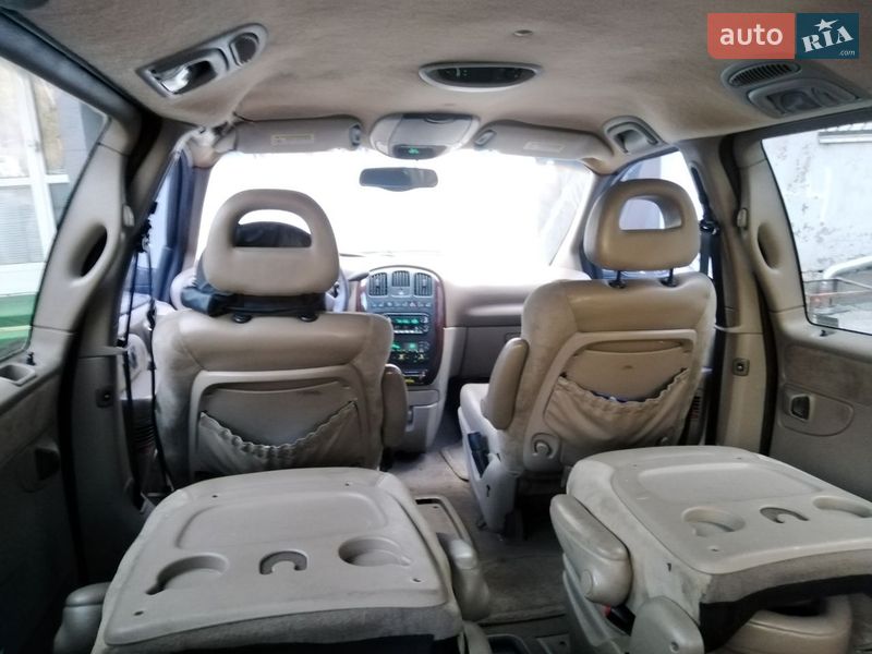 Минивэн Chrysler Voyager 2001 в Запорожье