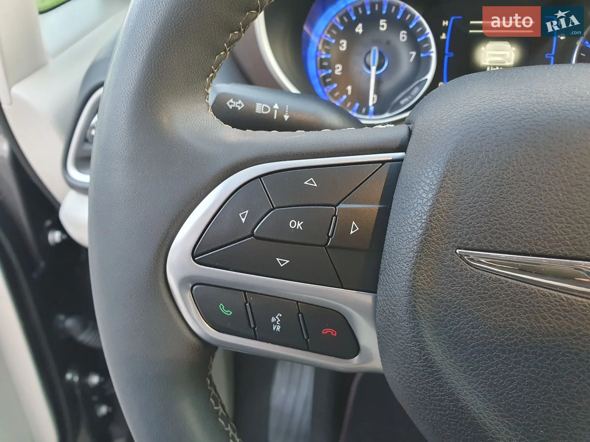 2022 Chrysler Voyager - мініатюра 49
