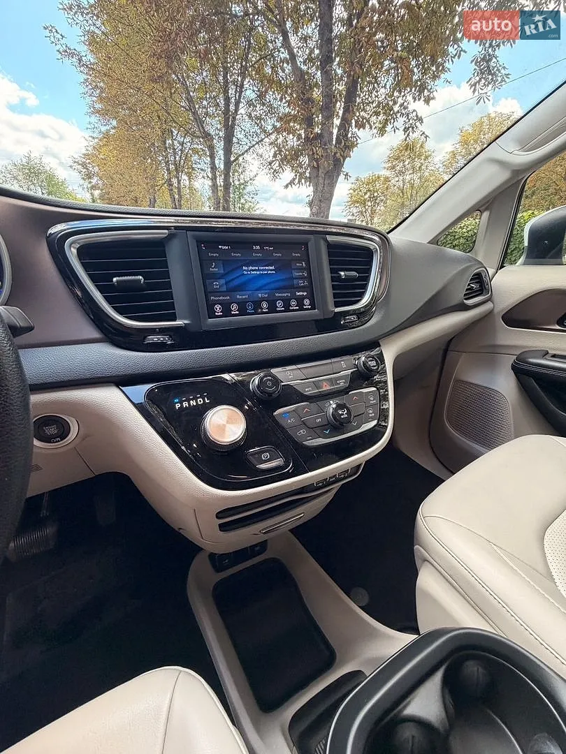 2020 Chrysler Voyager - мініатюра 51