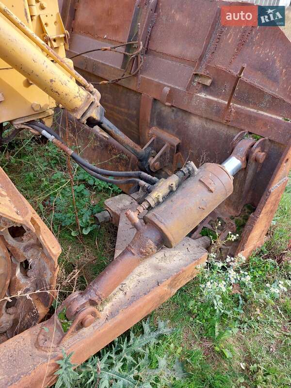 Бульдозер ЧТЗ Т-130 1992 в Вінниці
