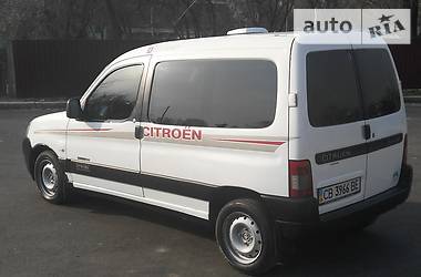 Вантажопасажирський фургон Citroen Berlingo 2006 в Чернігові