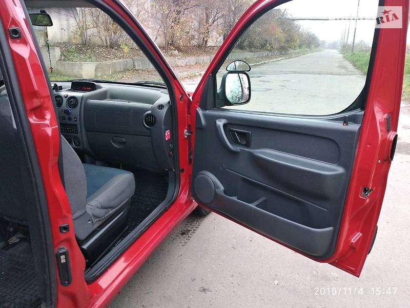 Мінівен Citroen Berlingo 2004 в Львові