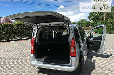Минивэн Citroen Berlingo 2011 в 