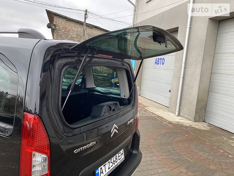 Універсал Citroen Berlingo 2010 в Коломиї