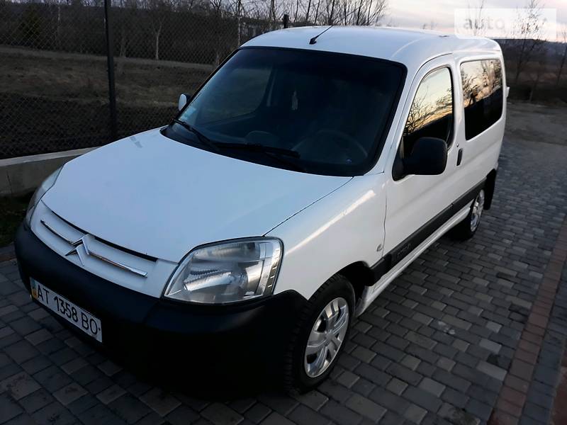 Вантажопасажирський фургон Citroen Berlingo 2008 в Калуші