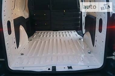 Вантажопасажирський фургон Citroen Berlingo 2015 в 