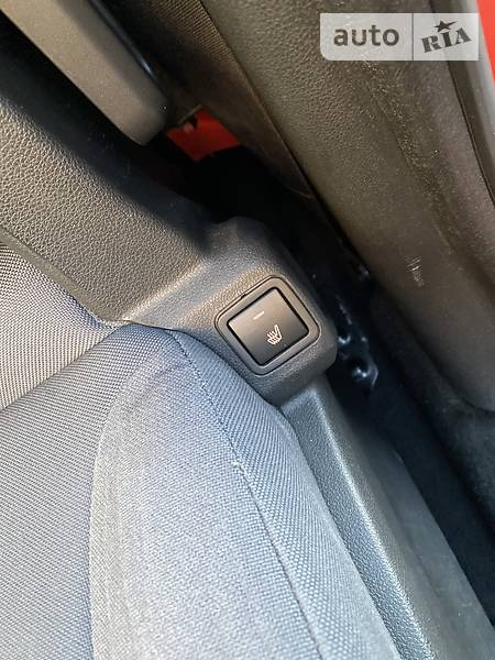 Вантажопасажирський фургон Citroen Berlingo 2016 в Луцьку