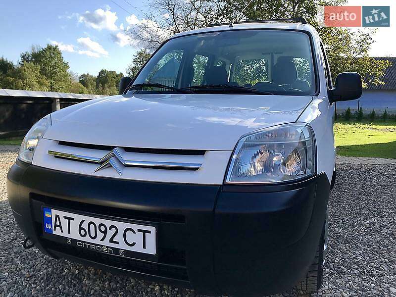 Универсал Citroen Berlingo 2010 в Львове