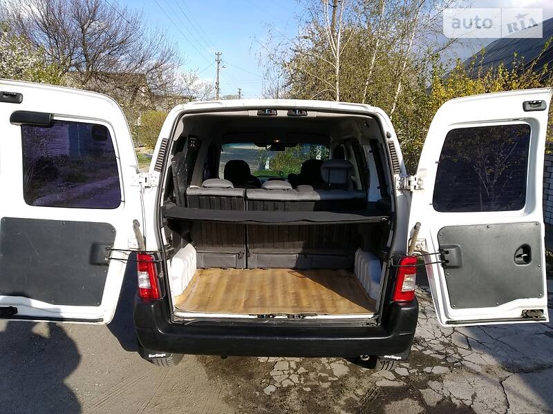 Грузопассажирский фургон Citroen Berlingo 2006 в Каменском фото 11 Грузопассажирский фургон Citroen Berlingo 2006 в Каменском