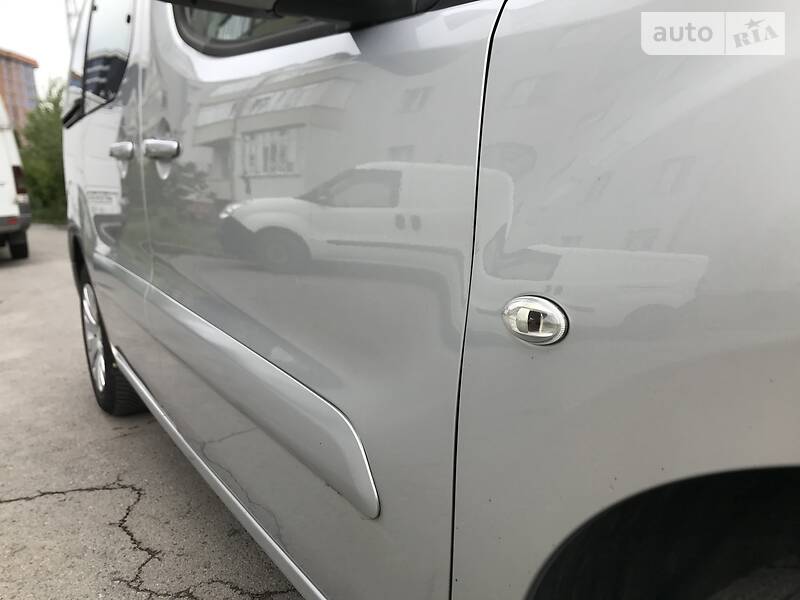Мінівен Citroen Berlingo 2010 в Івано-Франківську фото 27 Мінівен Citroen Berlingo 2010 в Івано-Франківську