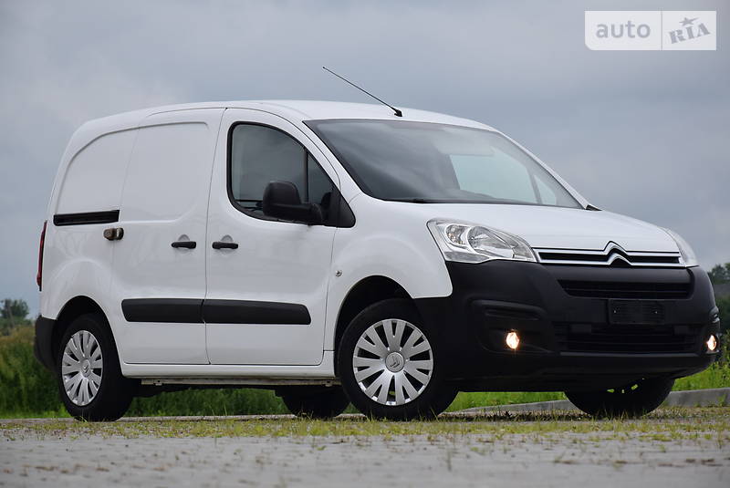 Вантажопасажирський фургон Citroen Berlingo 2015 в Дрогобичі