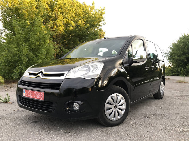 Вантажопасажирський фургон Citroen Berlingo 2008 в Броварах фото 2 Вантажопасажирський фургон Citroen Berlingo 2008 в Броварах